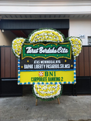 Papan Bunga Duka di Sukaratu