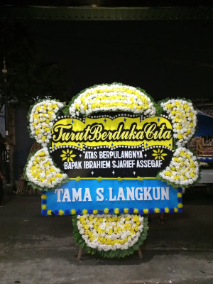 Papan Bunga Duka di Sukaratu